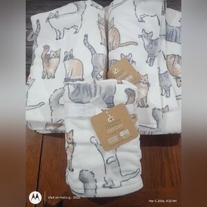 Deborah Connelly Cat Towels (4)